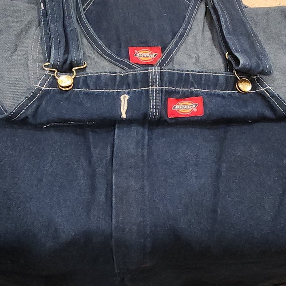Men's Blue Denim DICKIES Carpenter OVERALLS - Picture 2 of 6